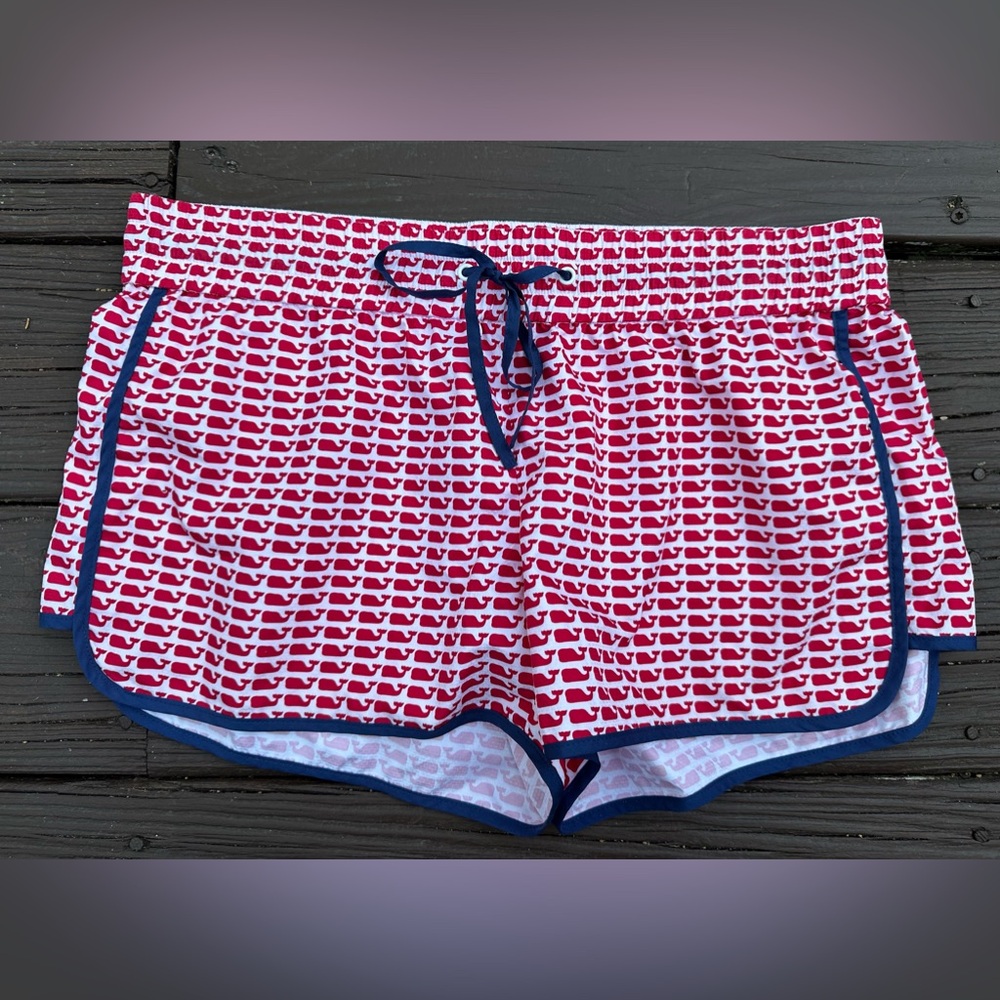 ***SALE*** Today Only 7/10! Vineyard Vines Red Whale performance shorts Small